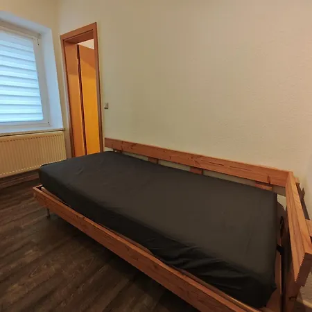 Schoene 2 Raum, 2 - 4 Bett In * 施塔斯富尔特