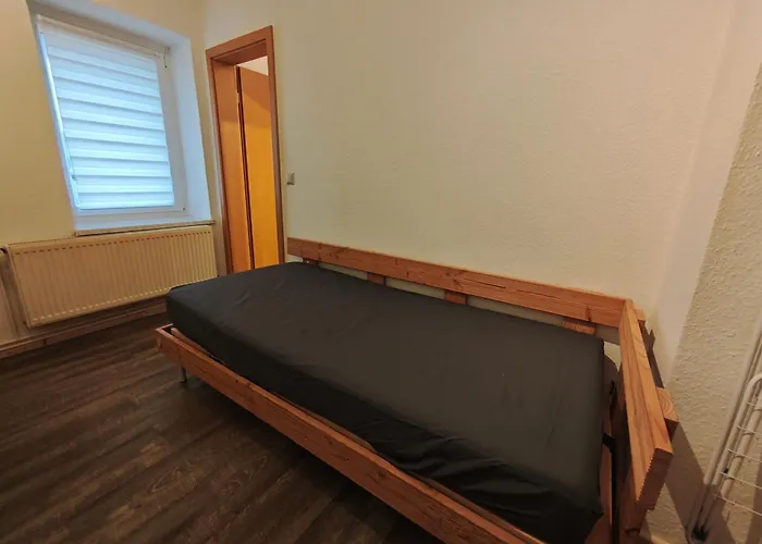 Schoene 2 Raum, 2 - 4 Bett In * 施塔斯富尔特